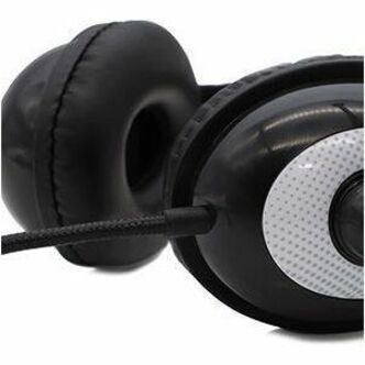 Detail view of AVID AE-36 ear cup cushioning and speaker housing-alternate-image3