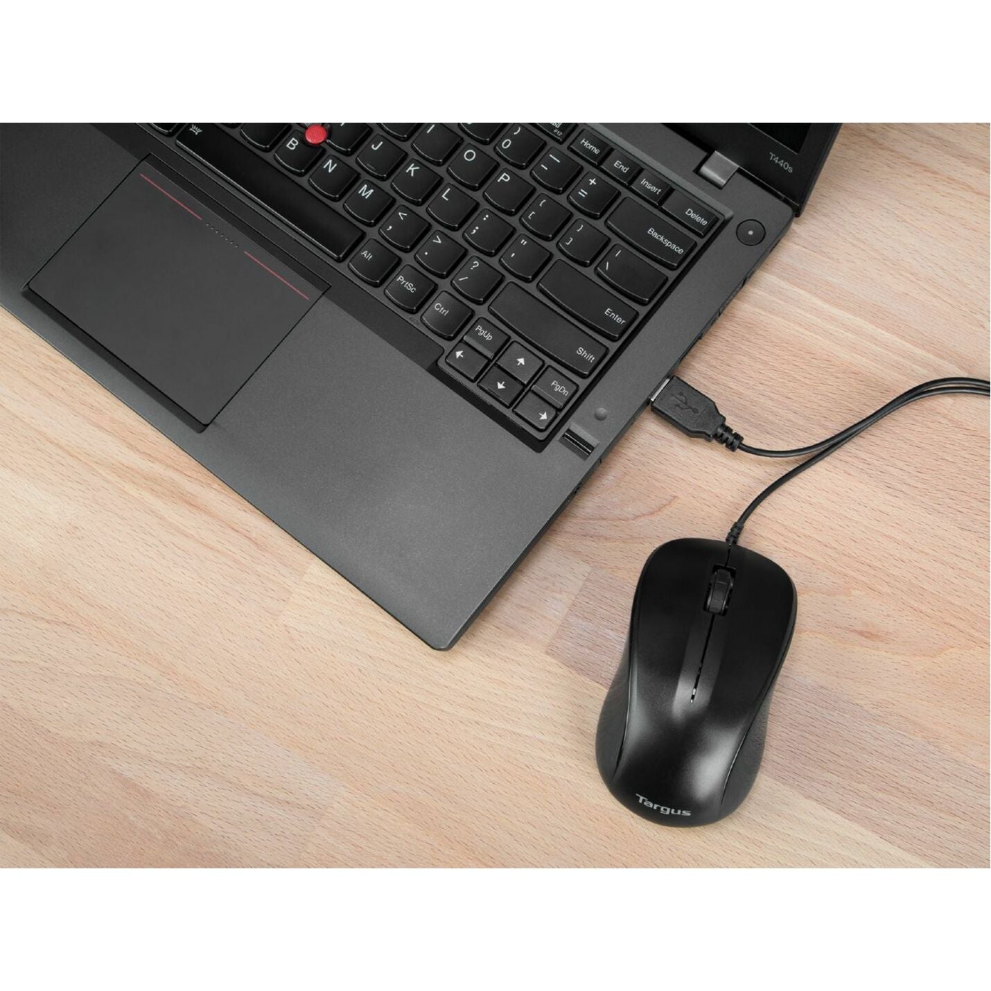 Targus AMU80US USB Optical Laptop Mouse, Ergonomic Fit, 1000 dpi, 3 Buttons, Black