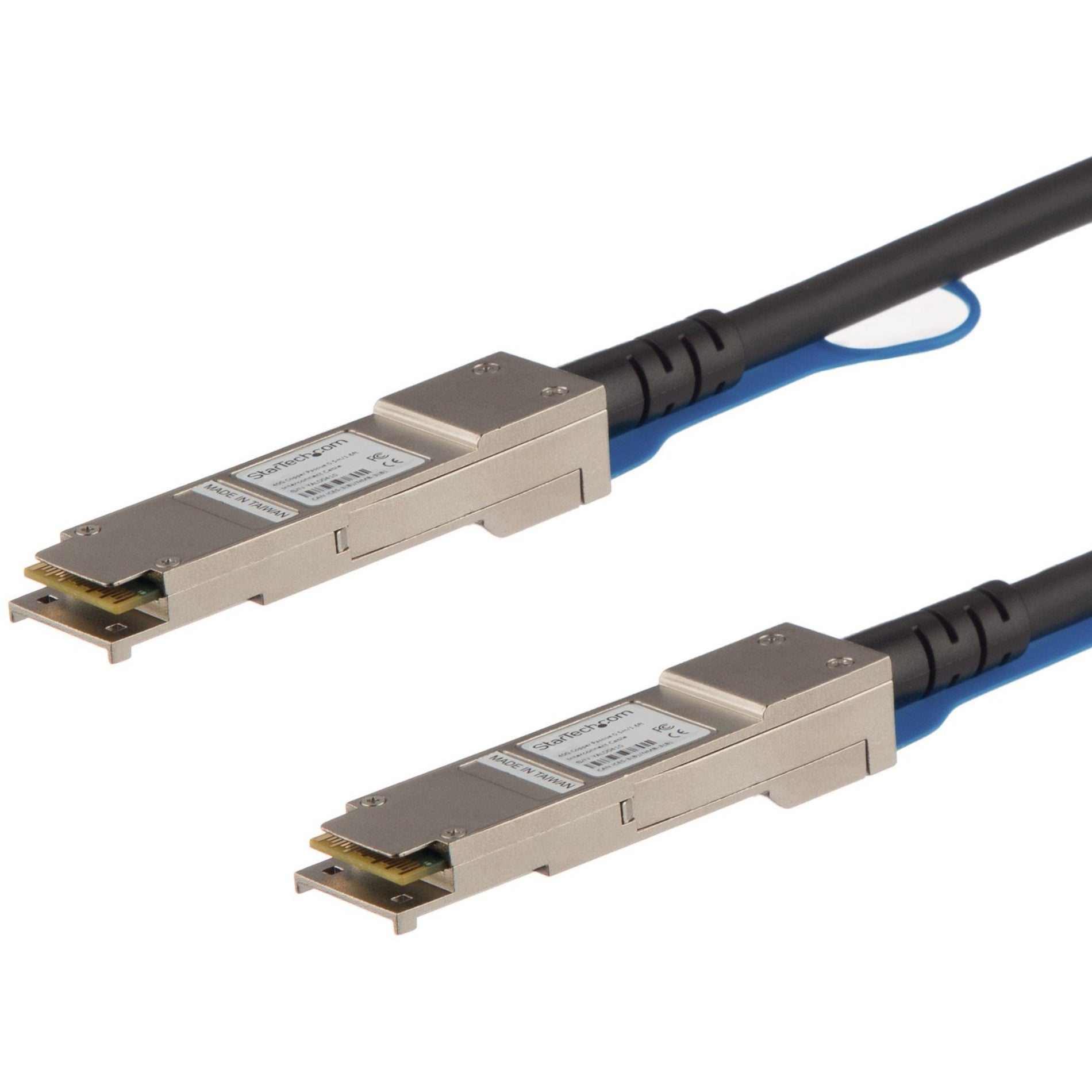 StarTech.com QSFPH40GCU3M Cisco QSFP-H40G-CU3M Compatible - QSFP+ Direct Attach Cable - 3 m (9.8 ft.), Hot-swappable, Active, 40 Gbit/s