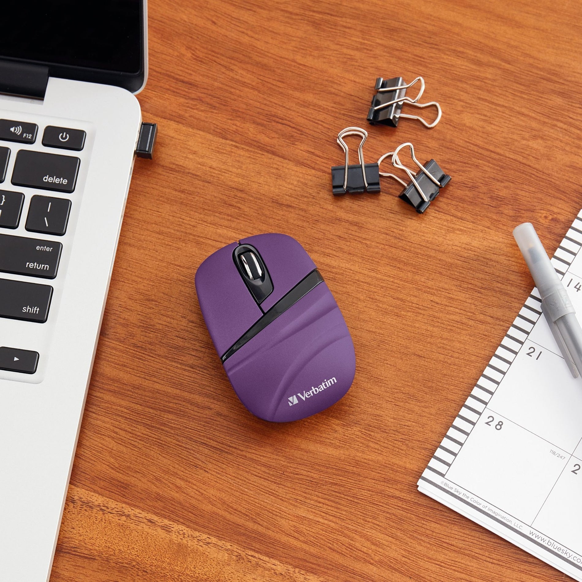 Verbatim 70707 Wireless Mini Travel Mouse, Commuter Series - Purple