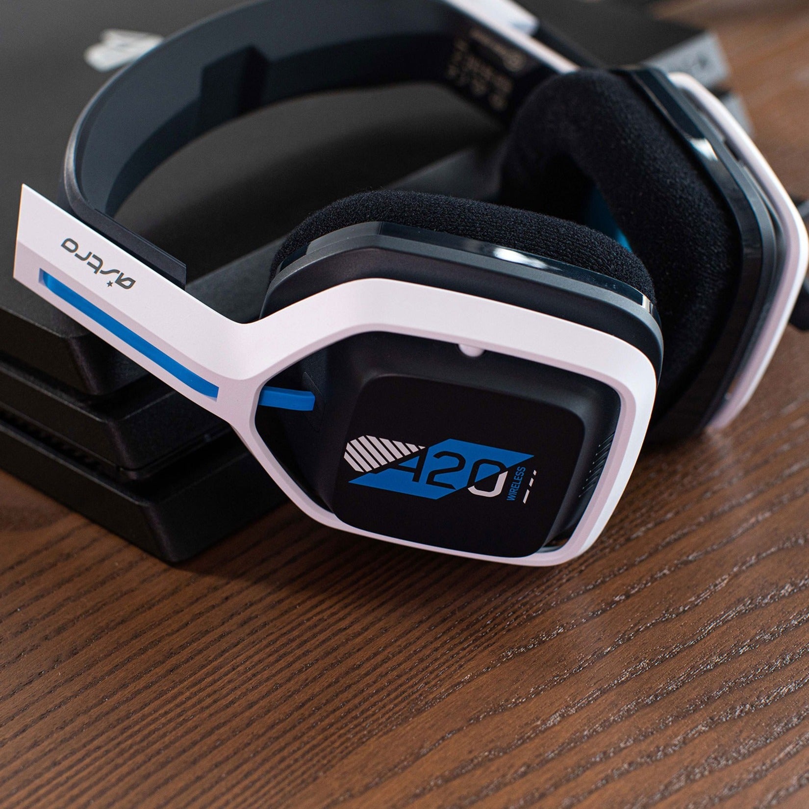 Astro Gaming A20 Wireless Headset Gen หูฟังเกมมิ่งแบบครอบหู A20