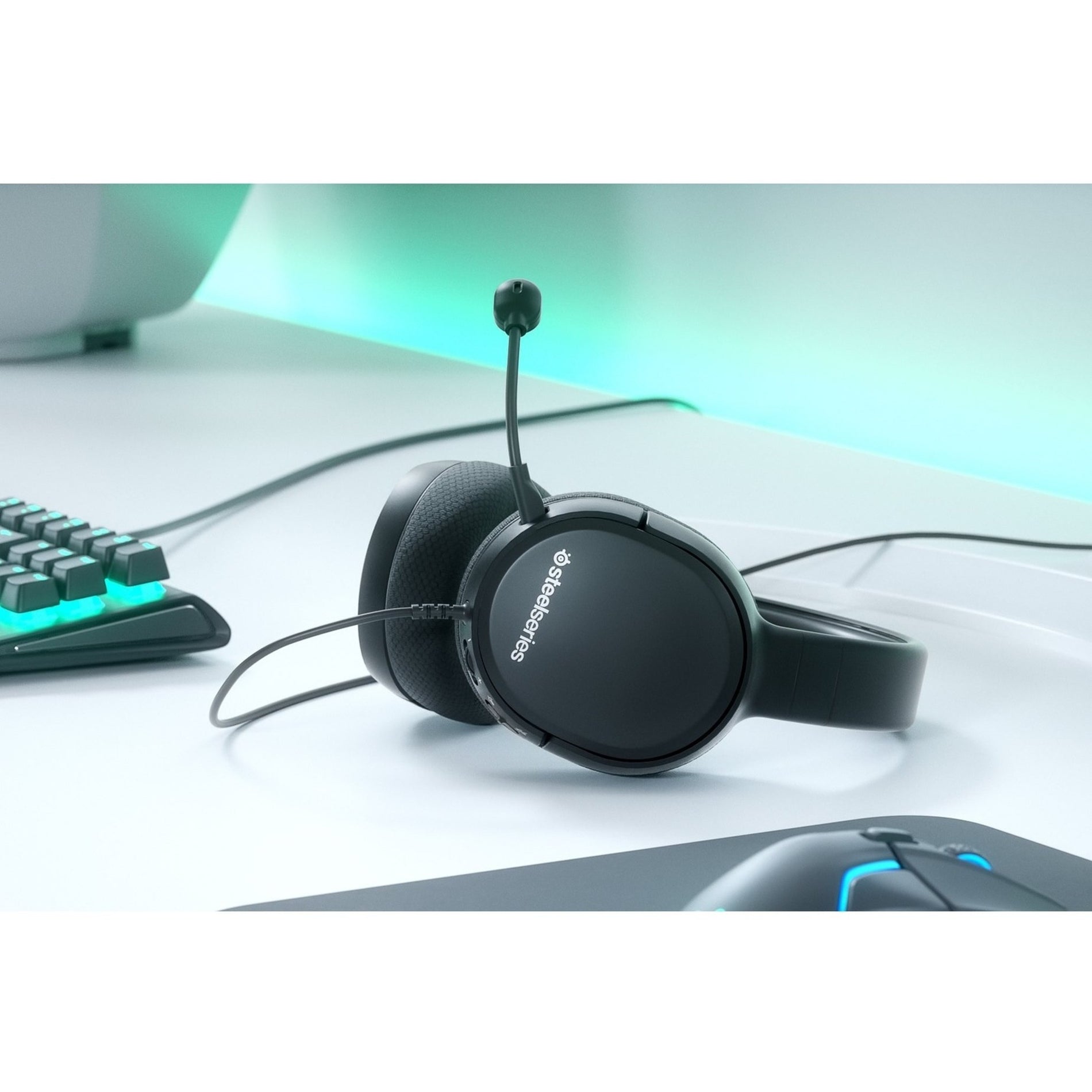 SteelSeries Arctis 1 All-Platform Wired Gaming Headset (61429) Alternate-Image2 image