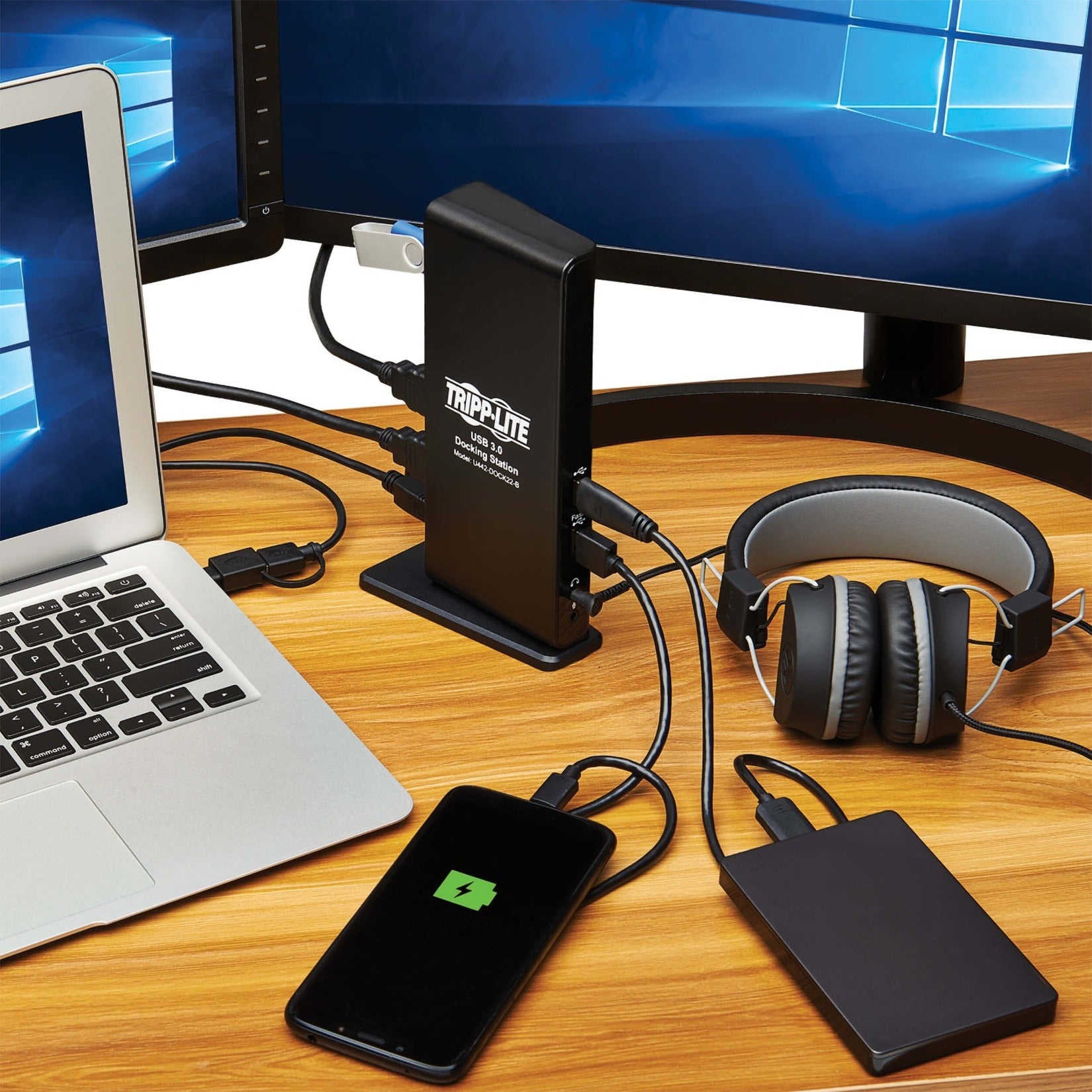 Tripp Lite U442-DOCK22-B USB-A/USB-C Dock, Dual Display - 1080P 6, Windows/macOS Compatible, 3 Year Warranty