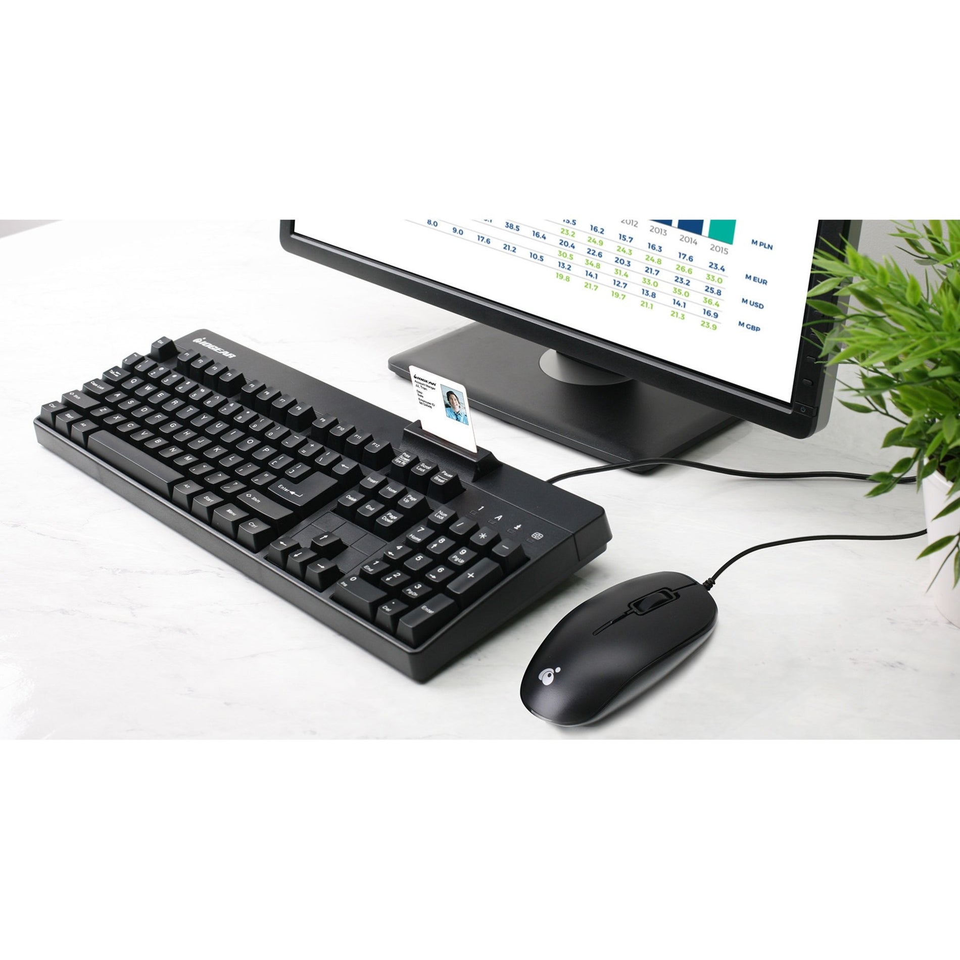 IOGEAR GKBSR202TAAKIT Keyboard & Mouse, Full-size, USB 2.0, 1 Year Warranty