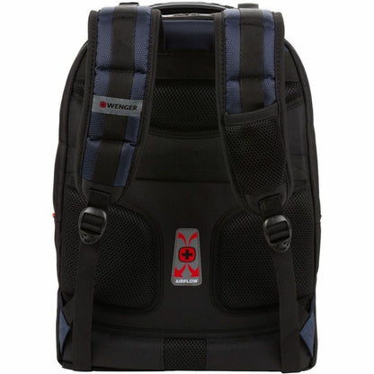 Close-up of backpack's airflow system and padding design-alternate-image4