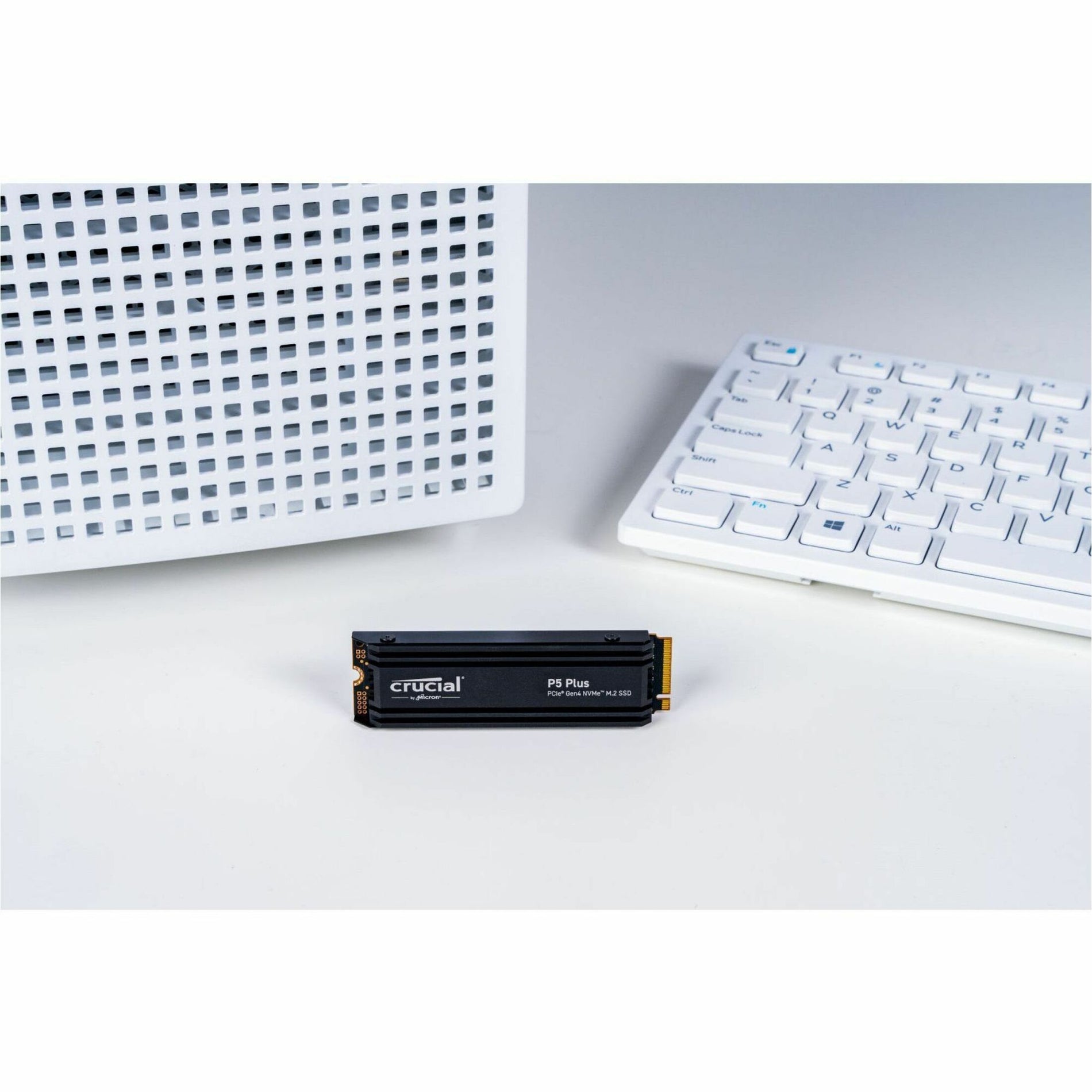 Crucial CT1000P5PSSD5 P5 Plus 1TB Gen4 NVMe M.2 SSD With Heatsink, High-Speed Storage Solution for PlayStation 5